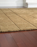 Luzmont Rug
