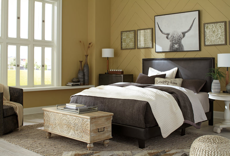 Mesling Upholstered Queen Bed